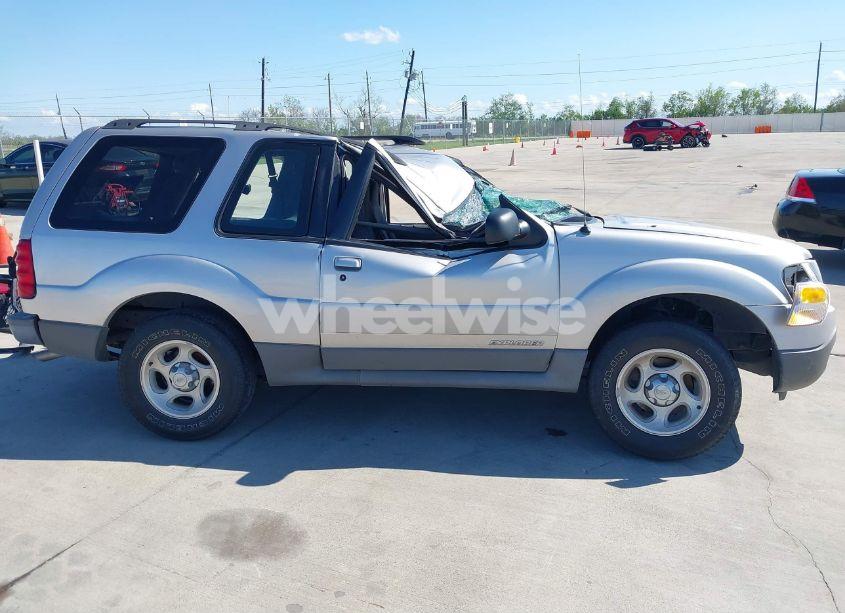 Photo 13 of 2002 Ford Explorer SPORT (VIN 1FMYU60E82UD21765)