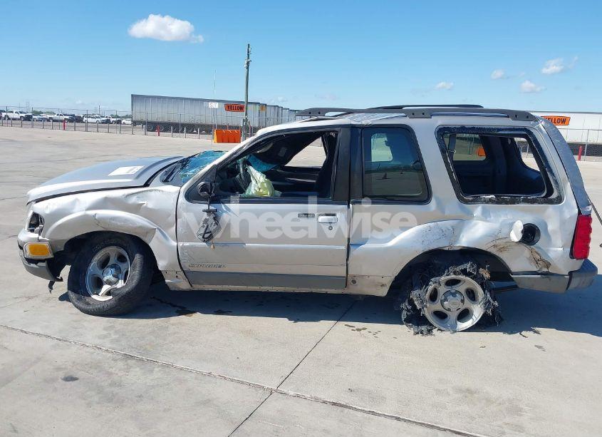 Photo 14 of 2002 Ford Explorer SPORT (VIN 1FMYU60E82UD21765)