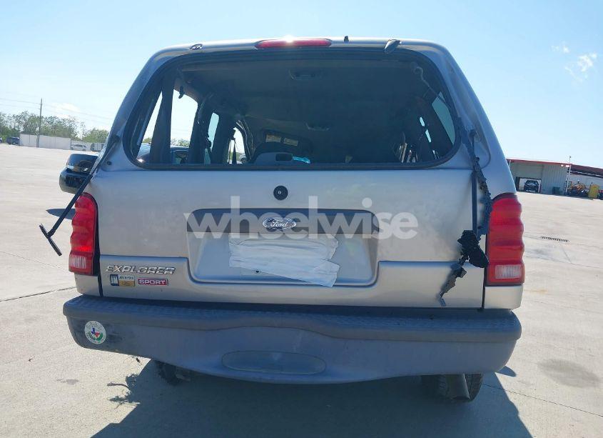 Photo 16 of 2002 Ford Explorer SPORT (VIN 1FMYU60E82UD21765)