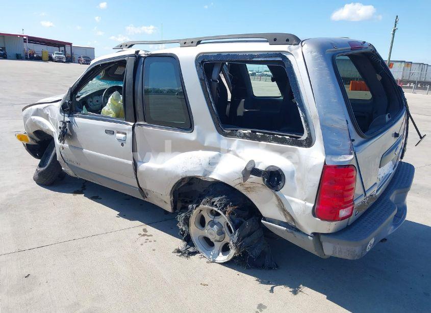 Photo 3 of 2002 Ford Explorer SPORT (VIN 1FMYU60E82UD21765)