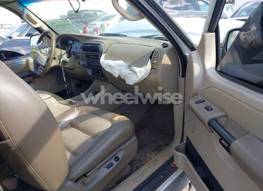 Photo 5 of 2003 Ford Explorer SPORT XLS/XLT (VIN 1FMYU60E83UA37294)