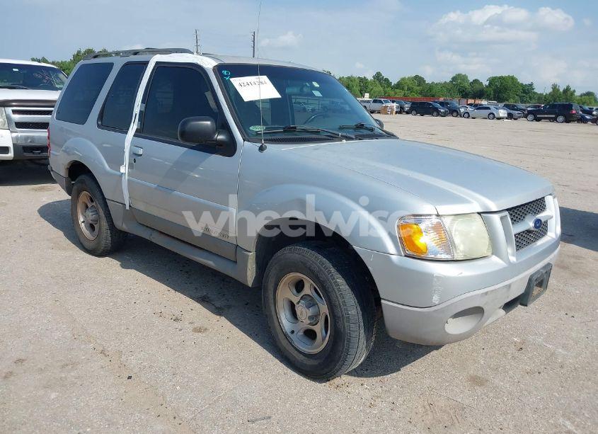 2002 Ford Explorer SPORT (VIN 1FMYU60EX2UB54258) main photo