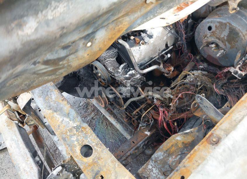 Photo 10 of 2001 Ford Explorer SPORT (VIN 1FMYU70E21UC36182)