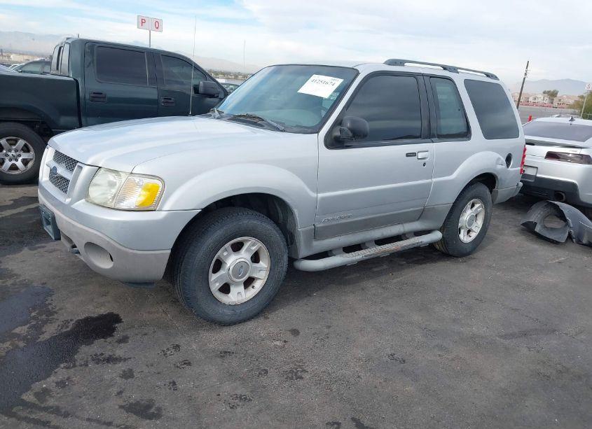 Photo 2 of 2002 Ford Explorer SPORT (VIN 1FMYU70E52UB53816)