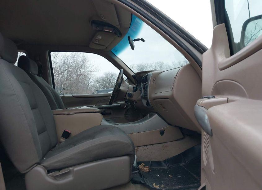 Photo 5 of 2001 Ford Explorer SPORT (VIN 1FMYU70E61UB79520)