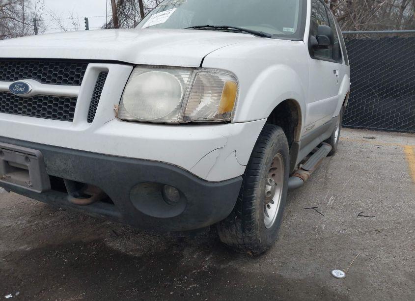 Photo 6 of 2001 Ford Explorer SPORT (VIN 1FMYU70E61UB79520)