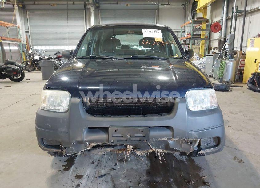 Photo 13 of 2004 Ford Escape XLS (VIN 1FMYU92174KA88603)