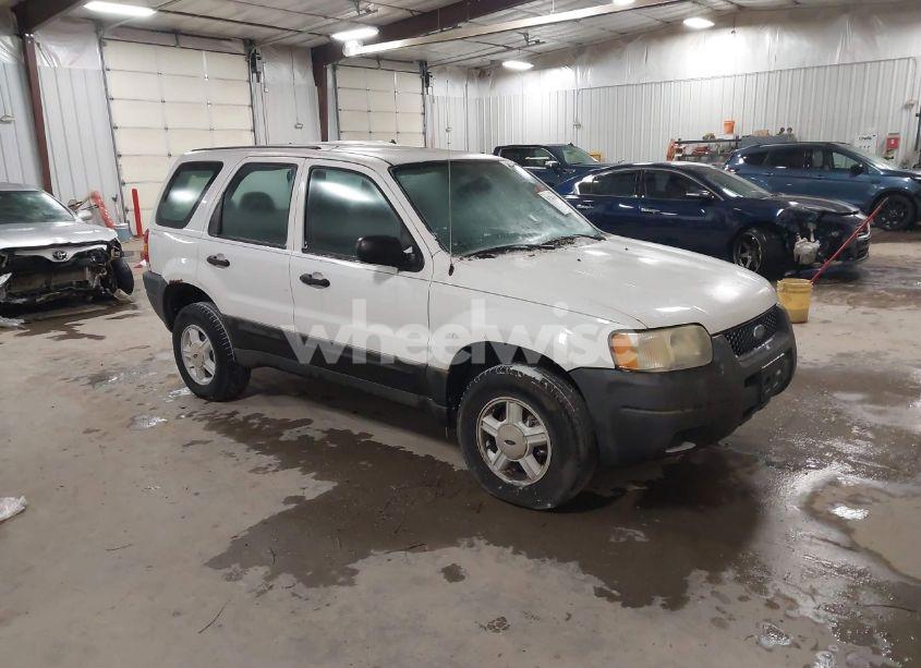 2004 Ford Escape XLS (VIN 1FMYU921X4KA88997) main photo