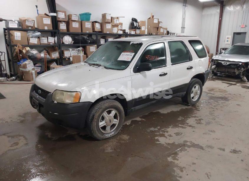 Photo 2 of 2004 Ford Escape XLS (VIN 1FMYU921X4KA88997)