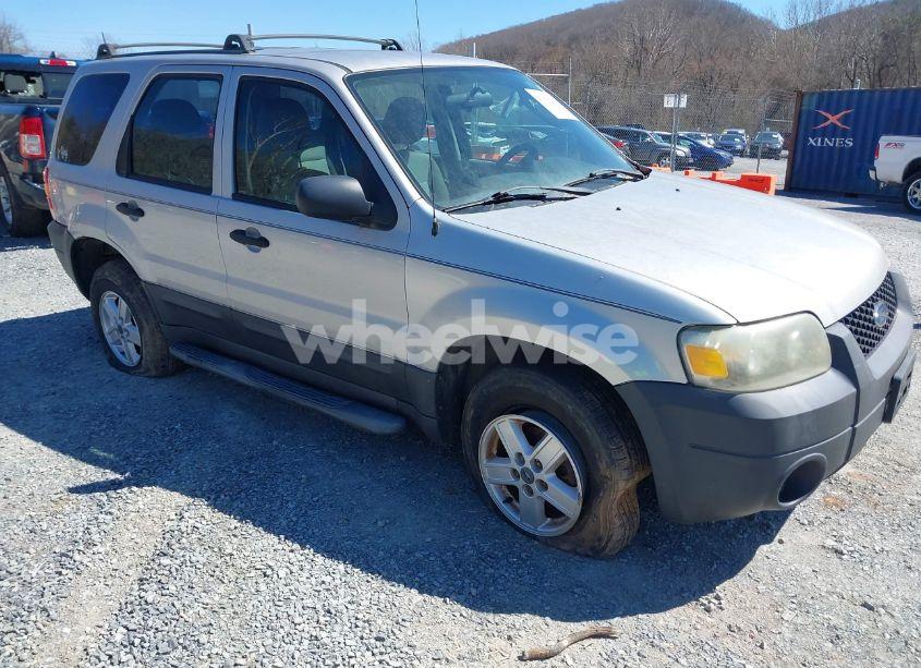 2006 Ford Escape XLS/XLS MANUAL (VIN 1FMYU92Z06KA54222) main photo