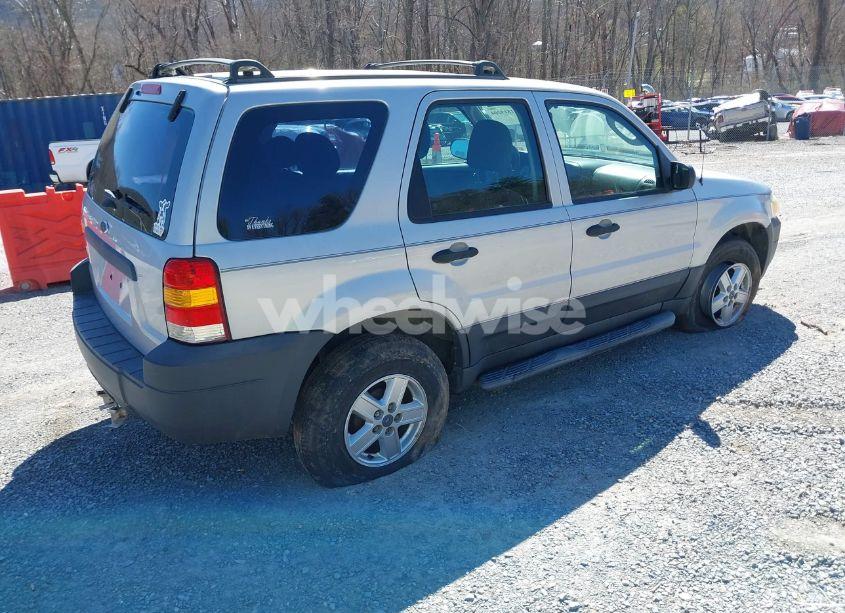 Photo 4 of 2006 Ford Escape XLS/XLS MANUAL (VIN 1FMYU92Z06KA54222)