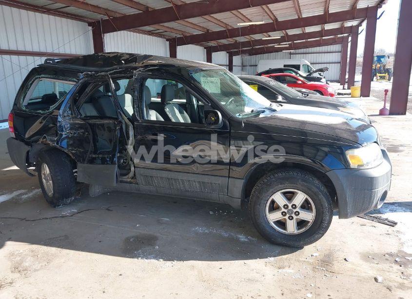 Photo 13 of 2007 Ford Escape XLS/XLS MANUAL (VIN 1FMYU92Z07KB59005)