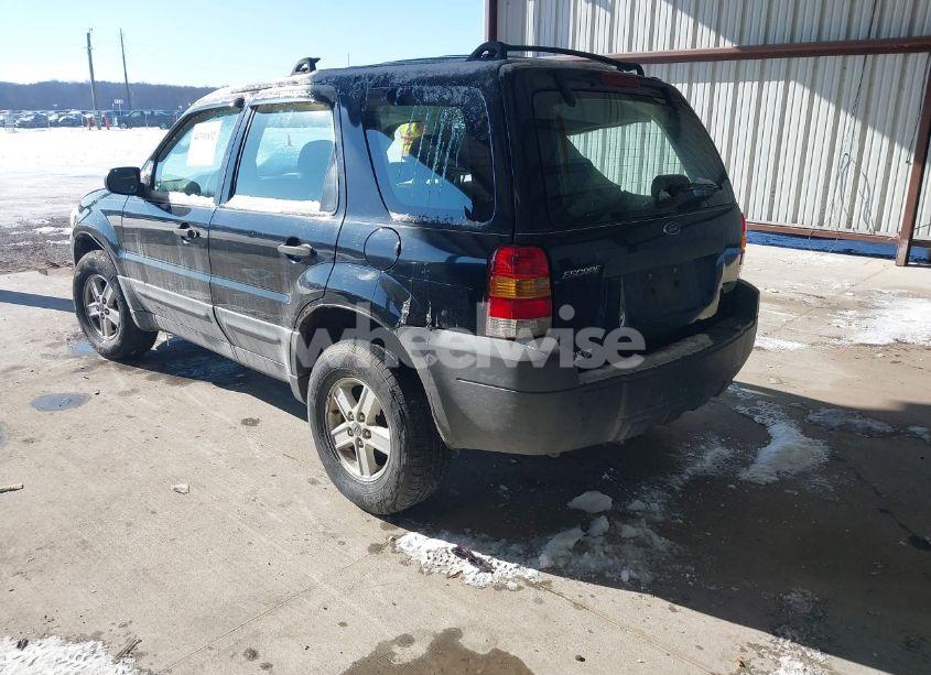 Photo 3 of 2007 Ford Escape XLS/XLS MANUAL (VIN 1FMYU92Z07KB59005)