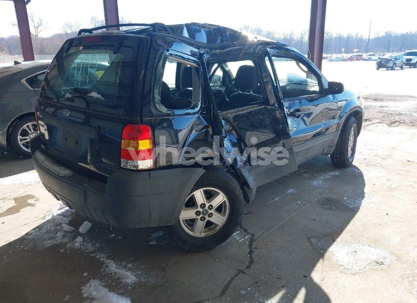 Photo 4 of 2007 Ford Escape XLS/XLS MANUAL (VIN 1FMYU92Z07KB59005)