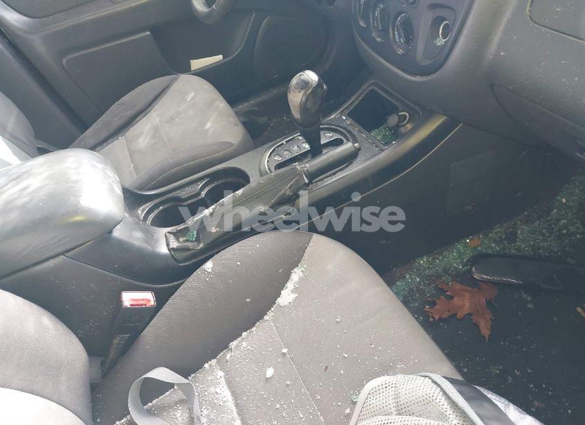 Photo 5 of 2007 Ford Escape XLS/XLS MANUAL (VIN 1FMYU92Z07KB59005)