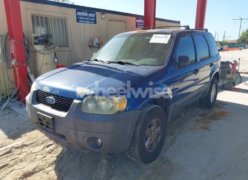 Photo 2 of 2007 Ford Escape XLS/XLS MANUAL (VIN 1FMYU92Z27KB70443)