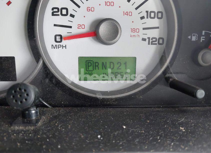 Photo 15 of 2005 Ford Escape XLS (VIN 1FMYU92Z35KA20497)