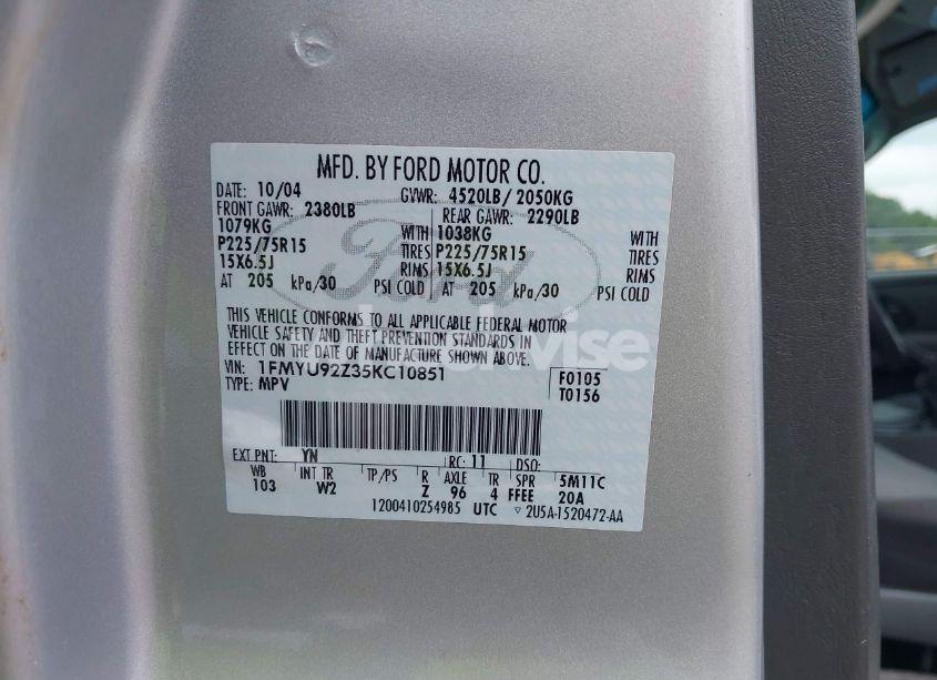 Photo 9 of 2005 Ford Escape XLS (VIN 1FMYU92Z35KC10851)