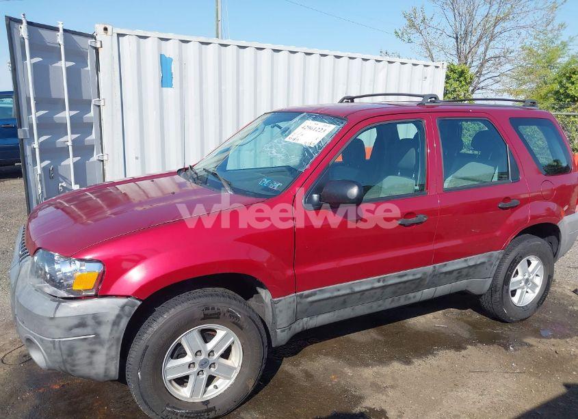 Photo 14 of 2005 Ford Escape XLS (VIN 1FMYU92Z65DA19297)