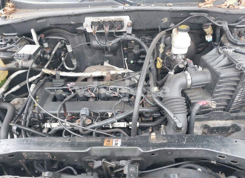 Photo 10 of 2005 Ford Escape XLS (VIN 1FMYU92Z65KB29374)