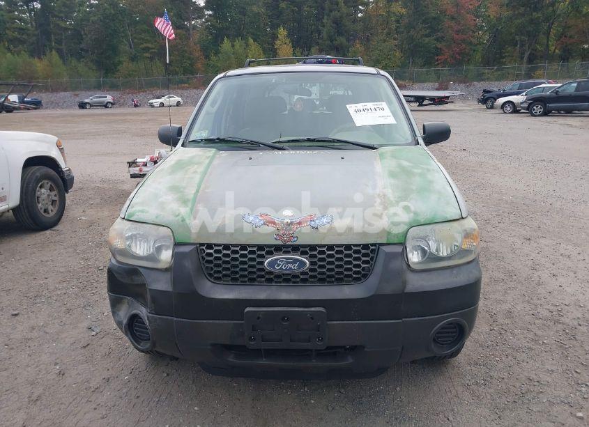 Photo 12 of 2005 Ford Escape XLS (VIN 1FMYU92Z65KB29374)