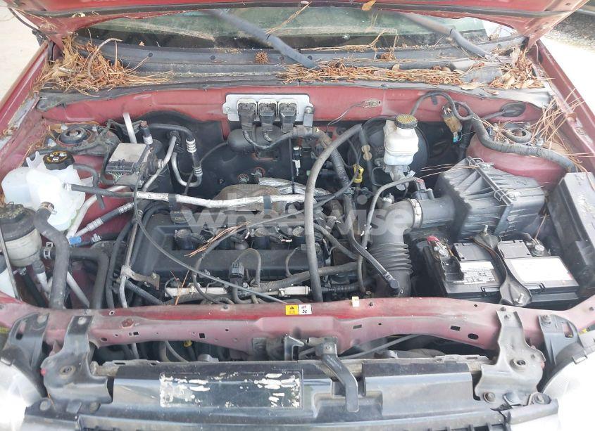 Photo 10 of 2005 Ford Escape XLS (VIN 1FMYU92Z75DA05019)