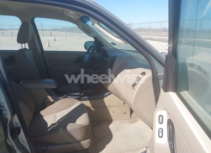 Photo 5 of 2007 Ford Escape XLS/XLS MANUAL (VIN 1FMYU92Z77KB08603)