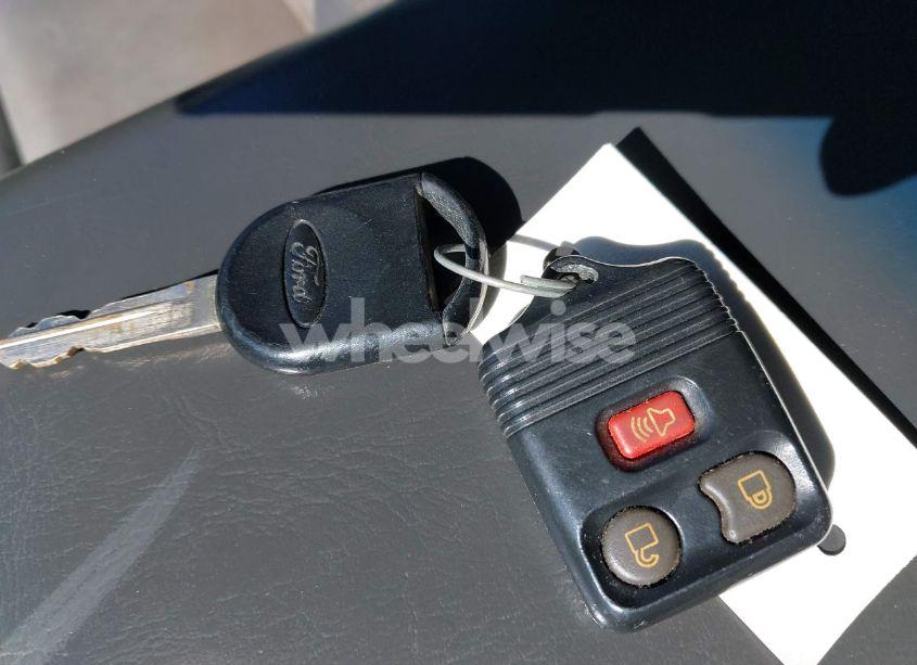 Photo 11 of 2007 Ford Escape XLS/XLS MANUAL (VIN 1FMYU92Z87KA05657)