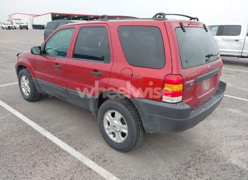 Photo 3 of 2003 Ford Escape XLT (VIN 1FMYU93103KA03842)