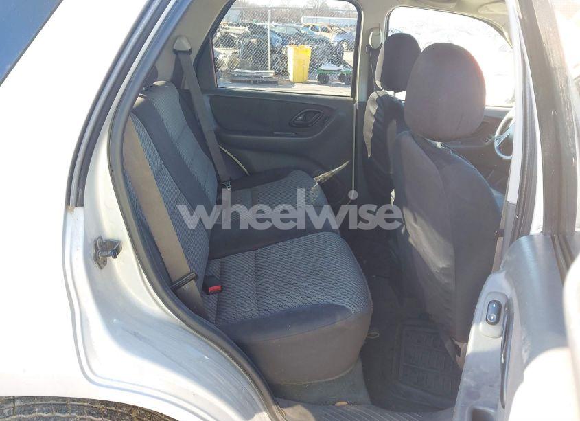 Photo 8 of 2003 Ford Escape XLT (VIN 1FMYU93103KE04033)