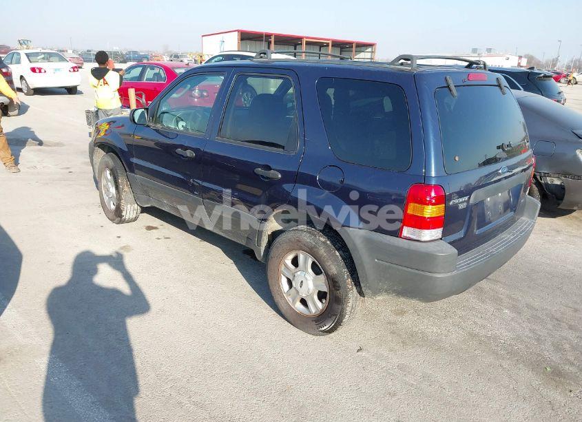 Photo 3 of 2003 Ford Escape XLT (VIN 1FMYU93103KE17610)