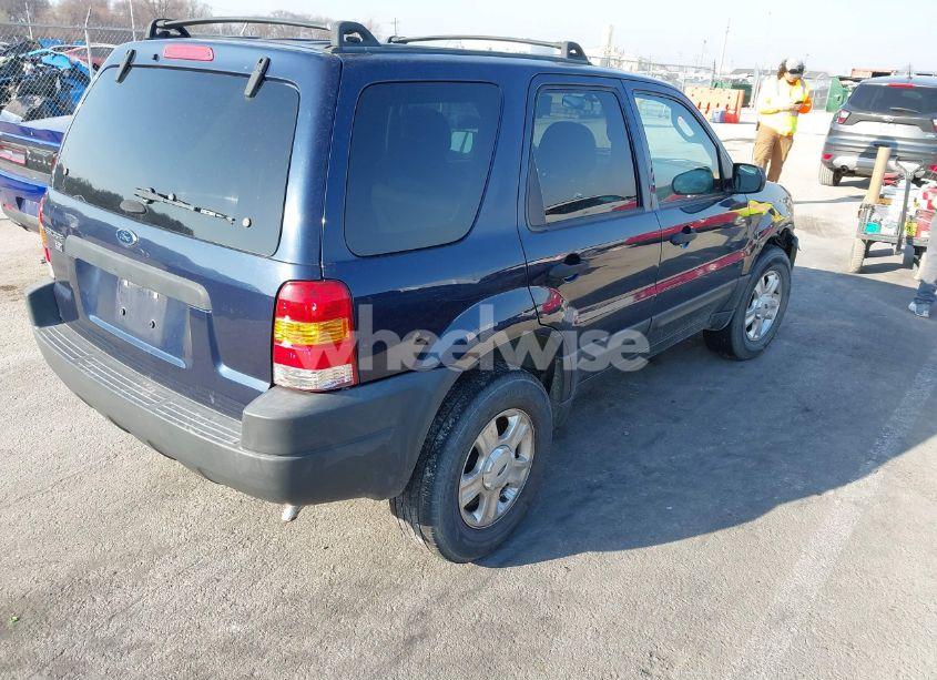 Photo 4 of 2003 Ford Escape XLT (VIN 1FMYU93103KE17610)