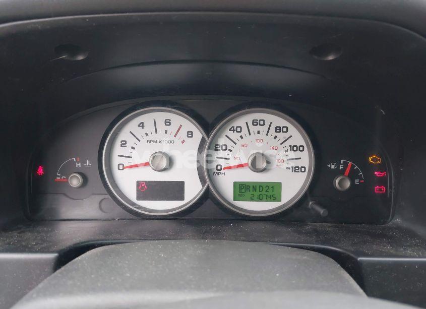 Photo 7 of 2005 Ford Escape XLT (VIN 1FMYU93105KA75028)