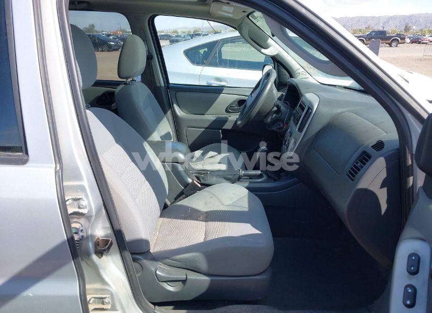 Photo 5 of 2006 Ford Escape XLT/XLT SPORT (VIN 1FMYU93106KB76667)