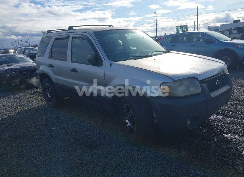 2006 Ford Escape XLT/XLT SPORT (VIN 1FMYU93106KC25110) main photo