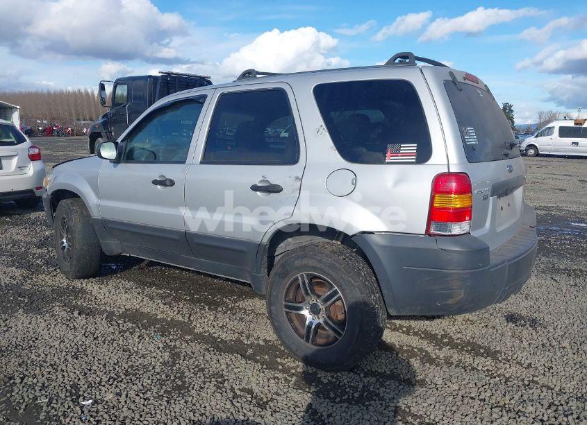 Photo 3 of 2006 Ford Escape XLT/XLT SPORT (VIN 1FMYU93106KC25110)