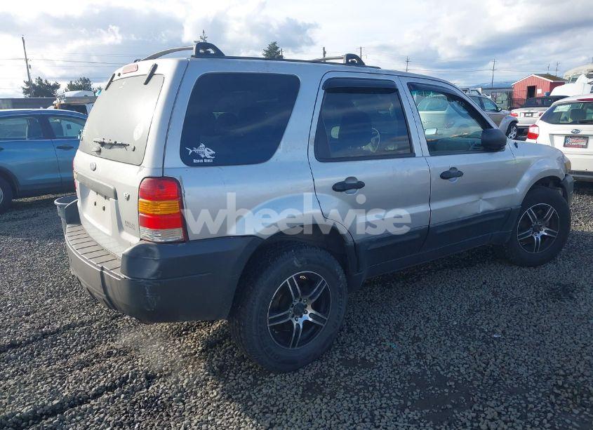 Photo 4 of 2006 Ford Escape XLT/XLT SPORT (VIN 1FMYU93106KC25110)