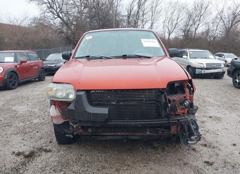 Photo 13 of 2006 Ford Escape XLT/XLT SPORT (VIN 1FMYU93106KD17687)
