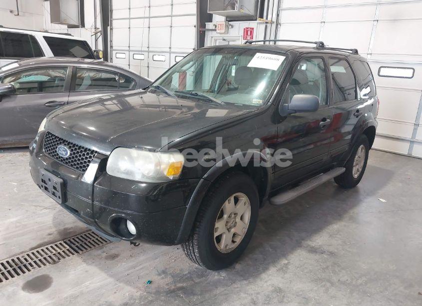Photo 2 of 2007 Ford Escape XLT/XLT SPORT (VIN 1FMYU93107KA84752)