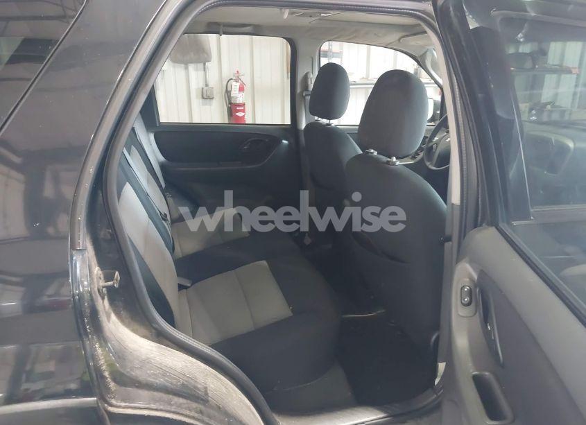 Photo 8 of 2007 Ford Escape XLT/XLT SPORT (VIN 1FMYU93107KA84752)