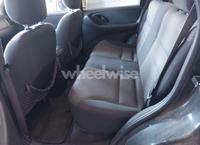 Photo 8 of 2004 Ford Escape XLT (VIN 1FMYU93114KB49698)