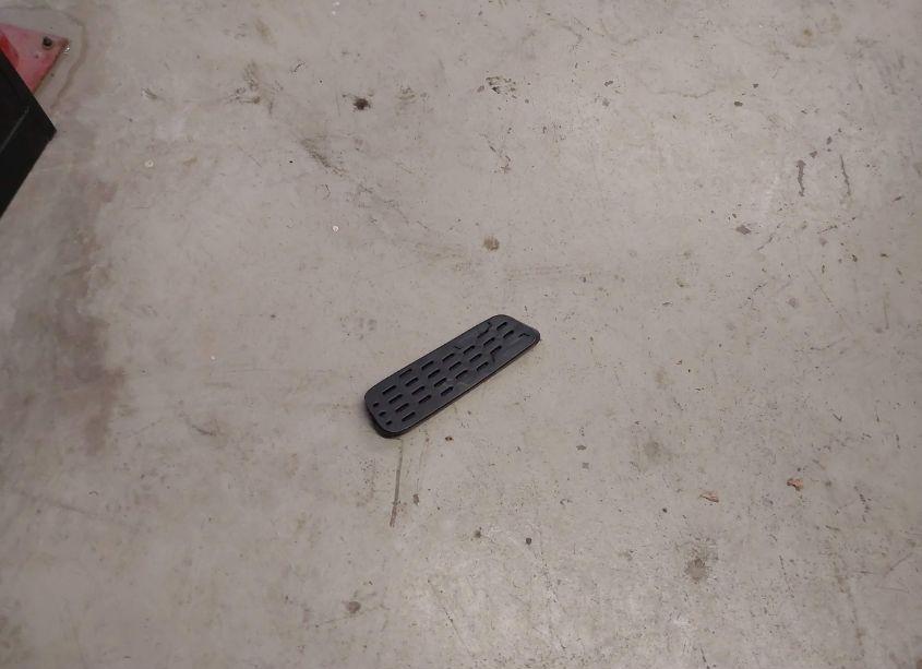 Photo 12 of 2005 Ford Escape XLT (VIN 1FMYU93115KB05430)