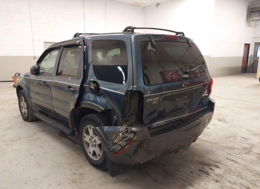 Photo 6 of 2005 Ford Escape XLT (VIN 1FMYU93115KB05430)