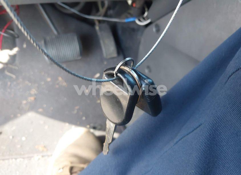 Photo 11 of 2006 Ford Escape XLT/XLT SPORT (VIN 1FMYU93116KA07662)