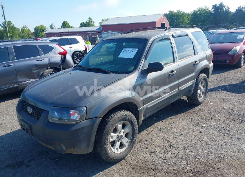 Photo 2 of 2006 Ford Escape XLT/XLT SPORT (VIN 1FMYU93116KA07662)