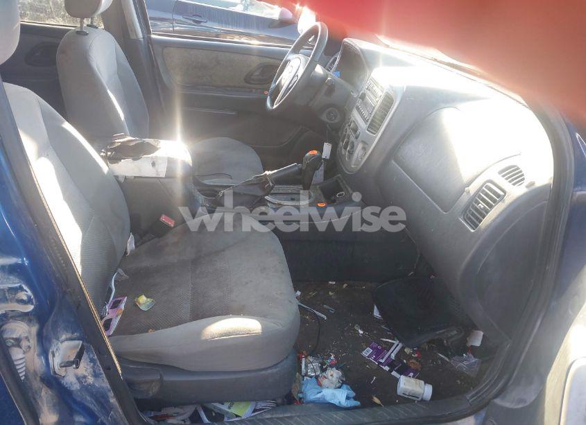 Photo 5 of 2007 Ford Escape XLT/XLT SPORT (VIN 1FMYU93117KA03886)