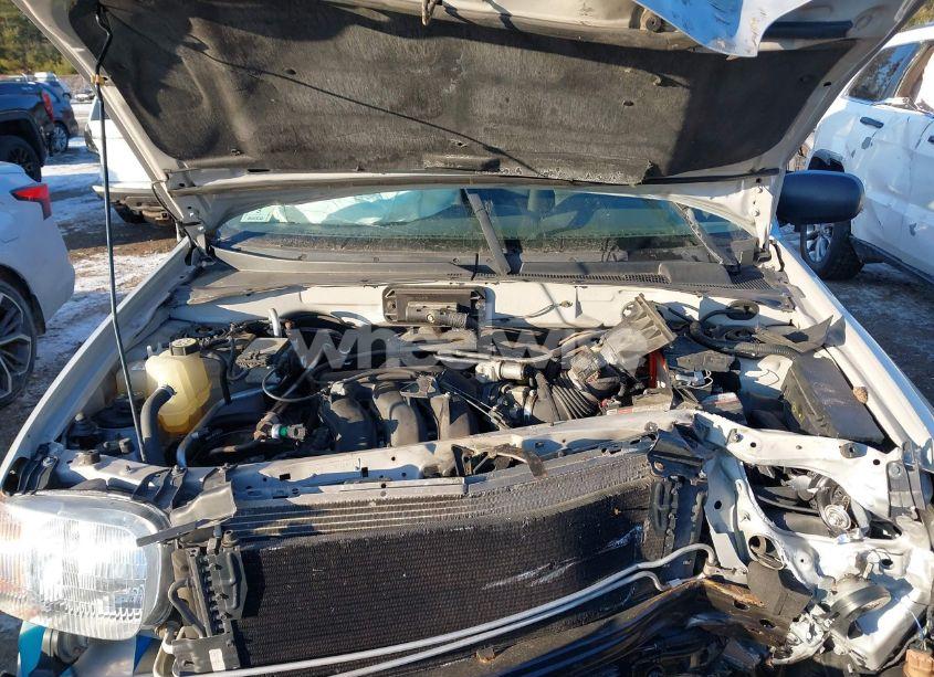 Photo 10 of 2003 Ford Escape XLT (VIN 1FMYU93123KC53504)