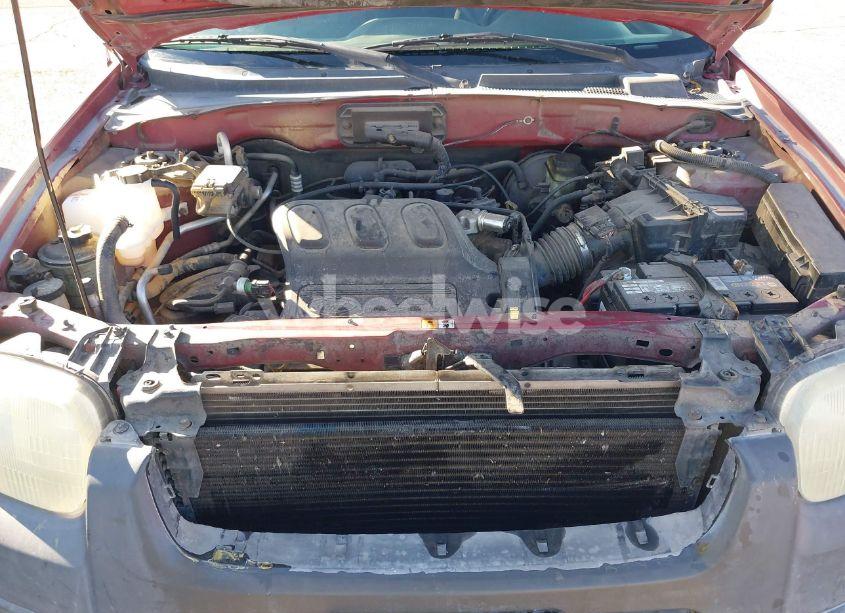 Photo 10 of 2004 Ford Escape XLT (VIN 1FMYU93124KA27643)