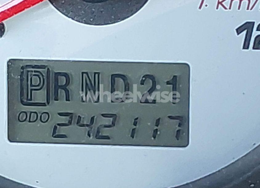 Photo 16 of 2004 Ford Escape XLT (VIN 1FMYU93124KA27643)