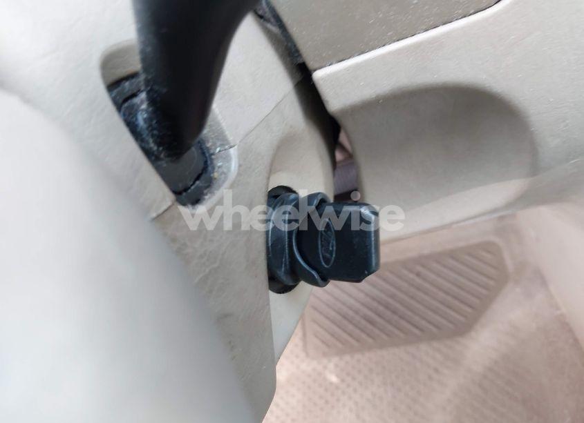 Photo 11 of 2005 Ford Escape XLT (VIN 1FMYU93125DA22612)